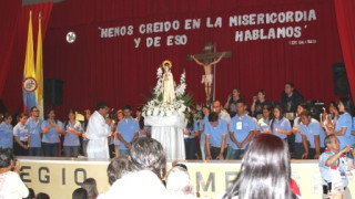 Acto Mariano de especial Tributo a la Santísima Virgen María 